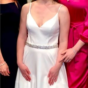 White long formal. Mac duggal white size 6